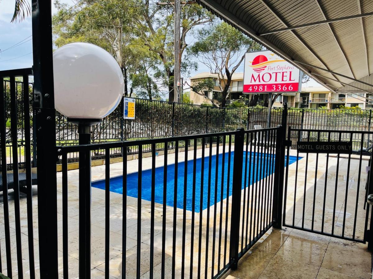 Port Stephens Motel Nelson Bay Bagian luar foto