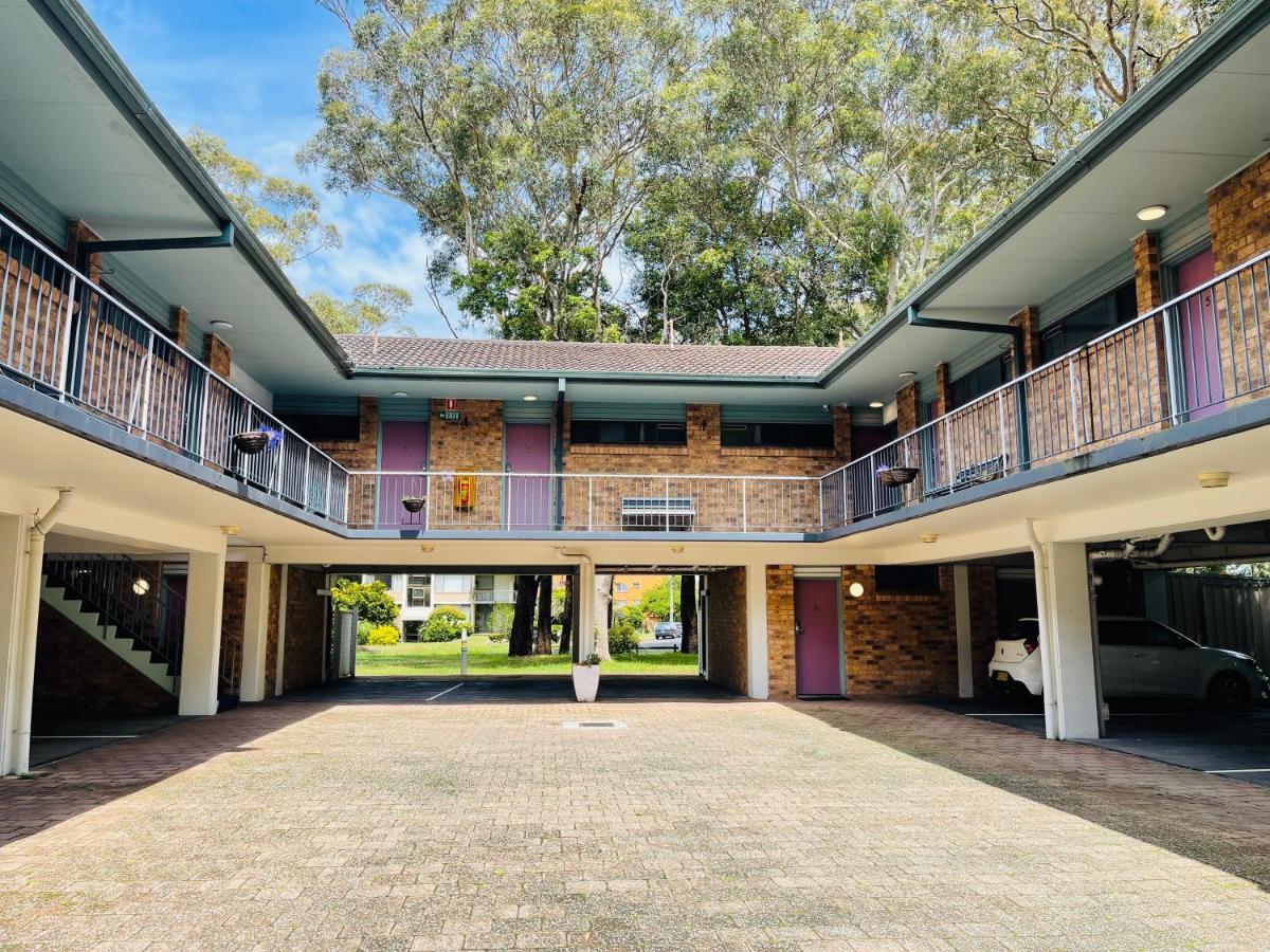 Port Stephens Motel Nelson Bay Bagian luar foto