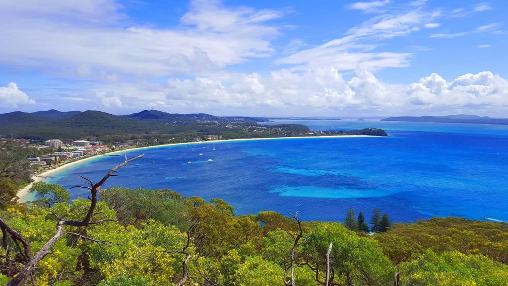 Port Stephens Motel Nelson Bay Bagian luar foto