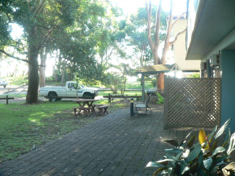Port Stephens Motel Nelson Bay Bagian luar foto