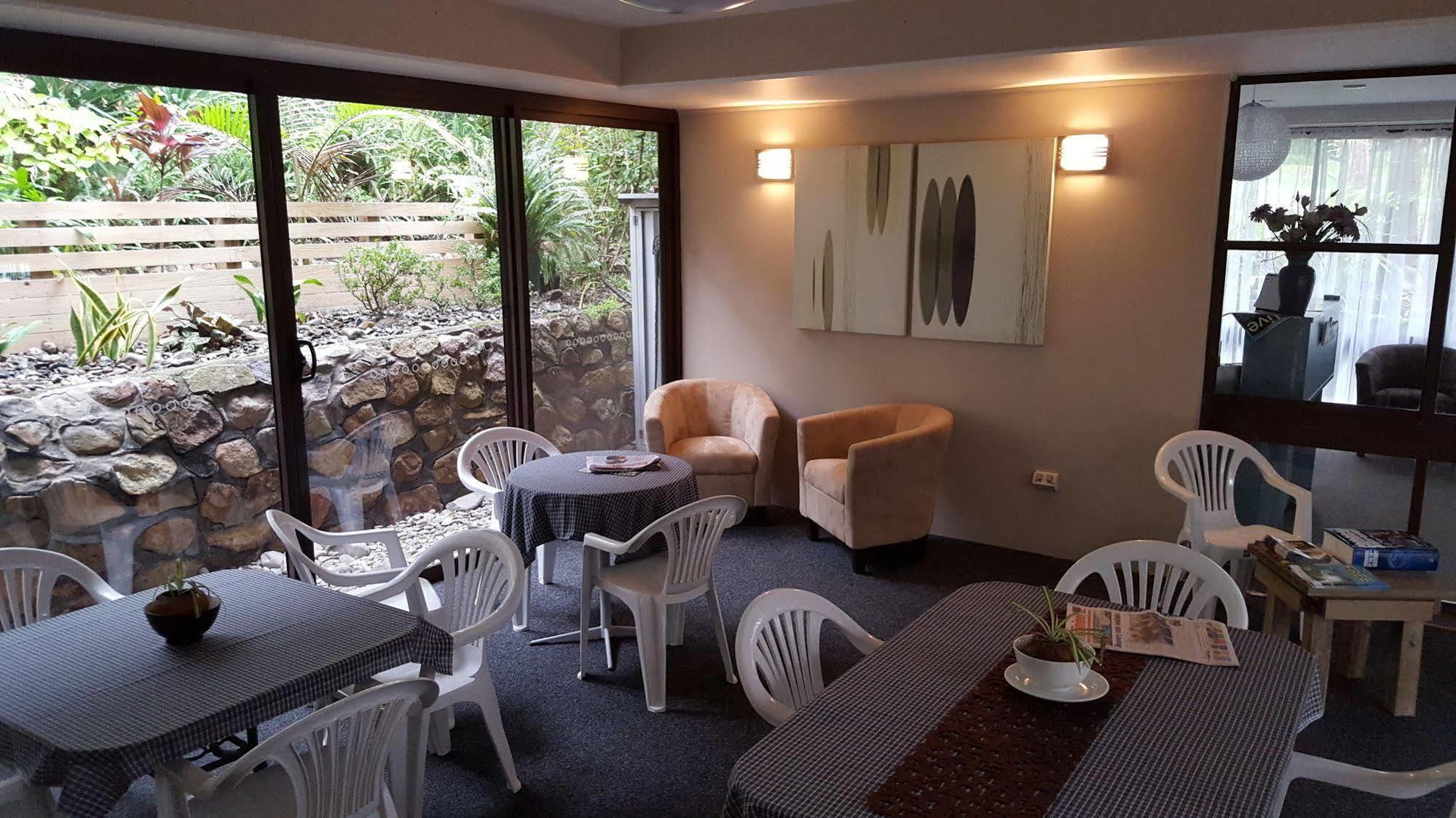 Port Stephens Motel Nelson Bay Bagian luar foto
